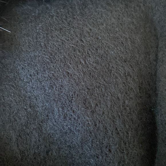 Steve Madden Beanie And Scarf Set - Picture 3 of 3